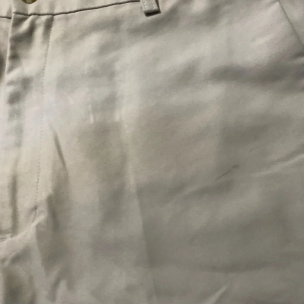 Dockers Golf Beige Khaki Flat Front Shorts